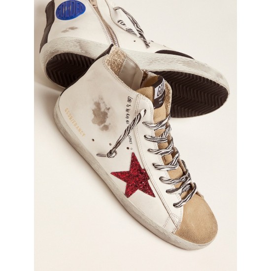 Francy sneakers with red glittery star and handwritten lettering