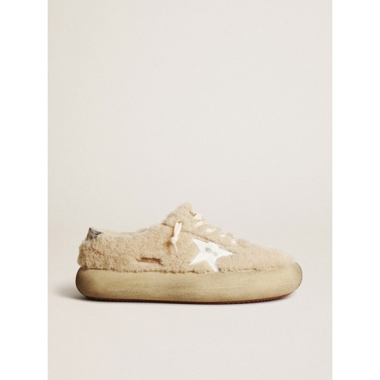 Men’s Space-Star shoes in beige shearling with white leather star and metallic leather heel tab
